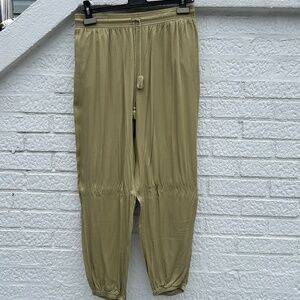 Genie Harmen Pants